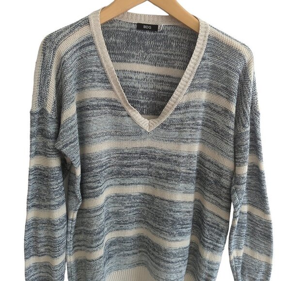 Urban Outfitters BDG Striped V-Neck Sweater - Picture 3 of 3